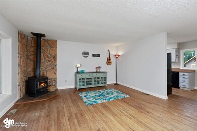 05-Living Room MS_2944