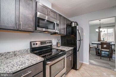 506 Peacock Dr, Hyattsville, MD 20785 - photo 6