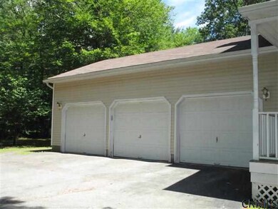 13 Pheasant Run, Ballston Spa, NY 12020 - photo 4