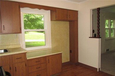 different view of the kitchen