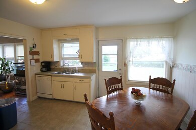Kitchen 3