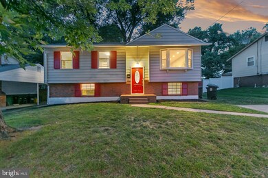 7010 Valley Park Rd, Capitol Heights, MD 20743 - photo 2