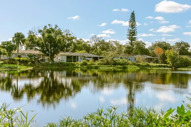 08_728LunarLake107_mls