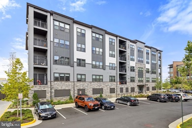 Woodland Park East unit V, Herndon, VA 20171 - photo 7