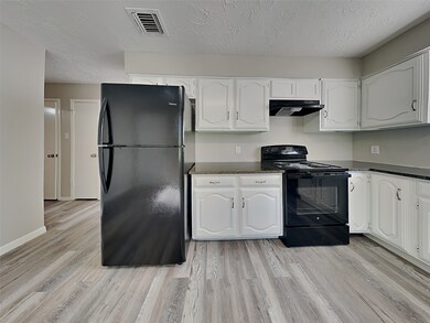 6606 Sandswept Ln, Houston, TX 77086 - photo 4