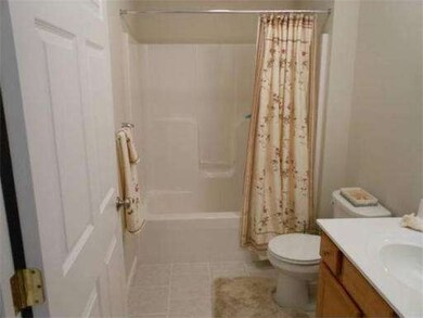 204 Russell Rd unit D, Westfield, MA 01085 - photo 7