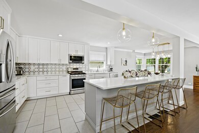 166 E Quincy St, Elmhurst, IL 60126 - photo 4