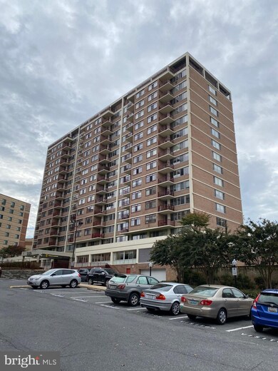 Mica Condominiums unit 602, Silver Spring, MD 20910 - photo 2