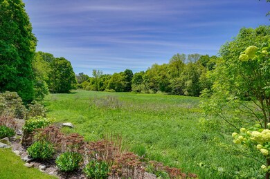 501 Lexington St unit 7, Waltham, MA 02452 - photo 3