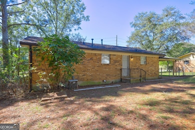 387 Lee Byrd Rd, Loganville, GA 30052 - photo 4