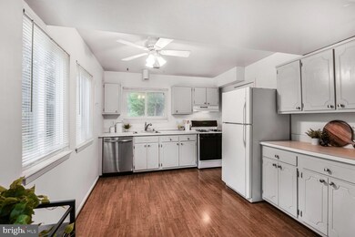 6236 Parallel Ln, Columbia, MD 21045 - photo 7