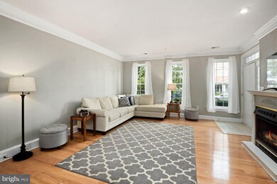 113 Chevy Chase St, Gaithersburg, MD 20878 - photo 2