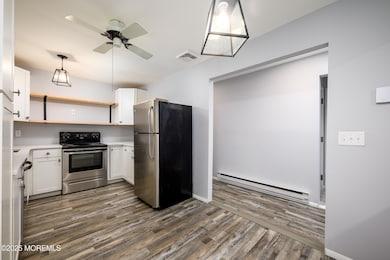 39B Columbus Blvd-30