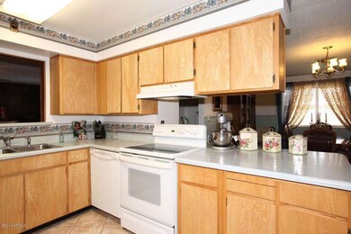 1026 N Wedgewood Dr, Mesa, AZ 85203 - photo 5