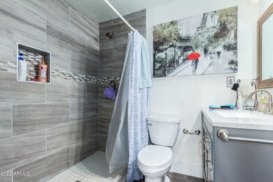 1808 N 50th Dr, Phoenix, AZ 85035 - photo 6