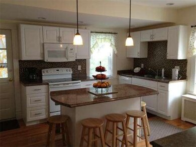 16 Wetherell St, Worcester, MA 01602 - photo 3