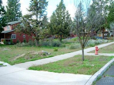 unlisted-address, Bend, OR 97703 - photo 5