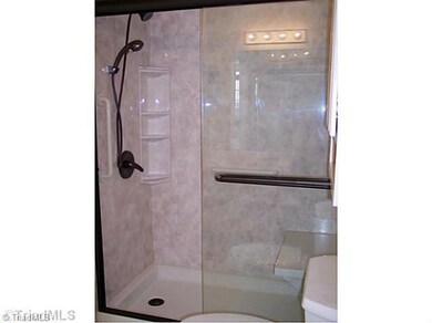 Master Bath/Spa.