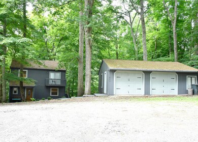 983 Sauk Ct, Hide A Way Hills, OH 43107 - photo 2
