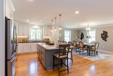 12 Lilly Ln unit 3, Derry, NH 03038 - photo 7