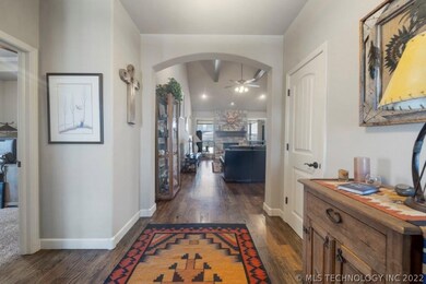 Nice wide entry with room for table. The door to t
