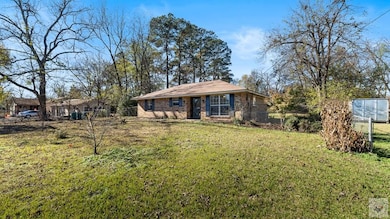 414 SE Mckinney St, de Kalb, TX 75559 - photo 2
