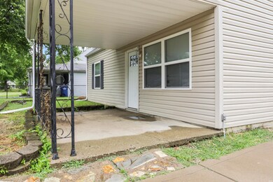 904 Colgate Rd, Columbus, OH 43213 - photo 2