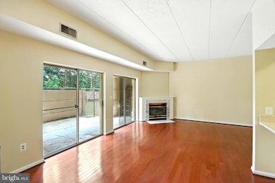 7317 Eden Brook Dr unit H101, Columbia, MD 21046 - photo 5