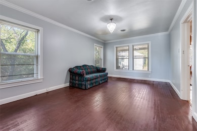 4501 Highview St, Dallas, TX 75211 - photo 6