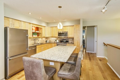 Anderson.Int (8).jpg