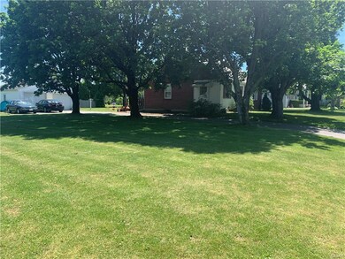 2727 Valley View Dr, Bath, PA 18014 - photo 2