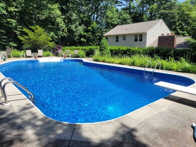 56 Meadowcrest Dr, Bedford, NH 03110 - photo 7