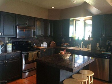 KITCHEN 3