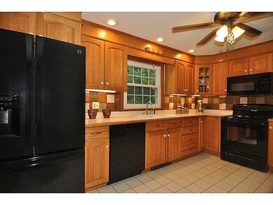 64 Tourtellot Hill Rd, Chepachet, RI 02814 - photo 4
