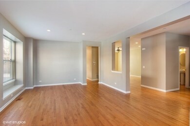 1927 Farnsworth Ln, Northbrook, IL 60062 - photo 4