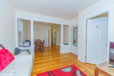 285 10th St, Troy, NY 12180 - photo 6