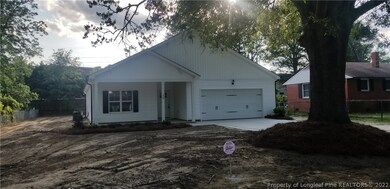 408 Buie Ct, Fayetteville, NC 28304 - photo 2