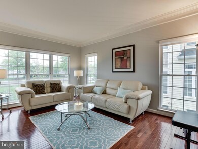 25768 Longforest Dr, Chantilly, VA 20152 - photo 4