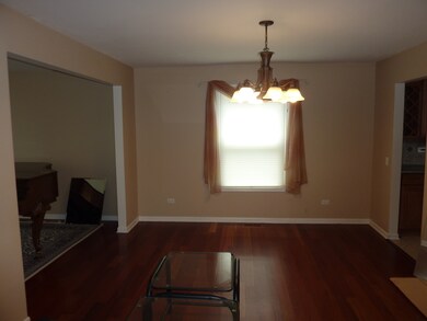 624 S 4th Ave, Des Plaines, IL 60016 - photo 3