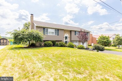 174 Milhouse Ave, Chambersburg, PA 17202 - photo 4