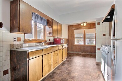 4113 S Grover Ave, Hammond, IN 46327 - photo 7