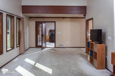 05-Living Room_DMD_4976