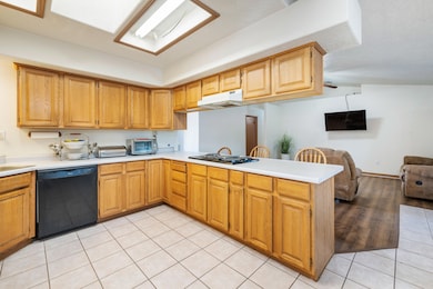 2095 S Solana Cir, Washington, UT 84780 - photo 6