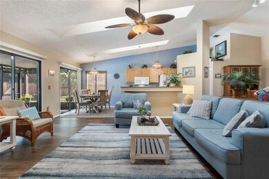 207 Jemond Ct, Orlando, FL 32835 - photo 3