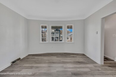 628 Prescott Ave, Scranton, PA 18510 - photo 4
