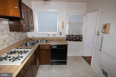 3537 E Northern Pkwy, Baltimore, MD 21206 - photo 2
