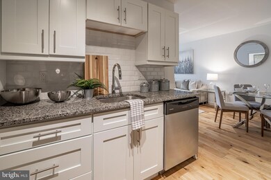 226 Church St unit 316, Philadelphia, PA 19106 - photo 6