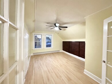 54 New Haven Ave unit 3rd floor, Waterbury, CT 06708 - photo 5