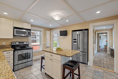 24 Beacon St, Concord, NH 03301 - photo 4