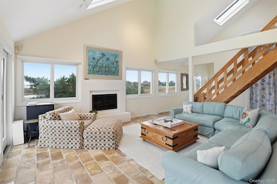 556 Dune Rd, Westhampton Beach, NY 11978 - photo 4